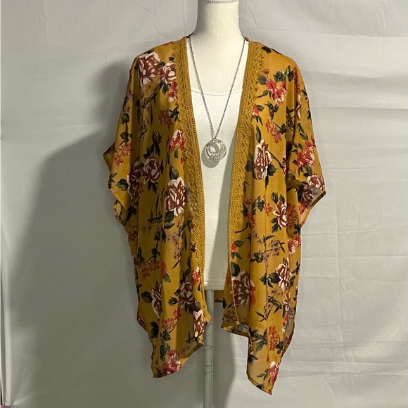 Live 4 Truth Tops - Cute and stylish sheer duster for the office or brunch.